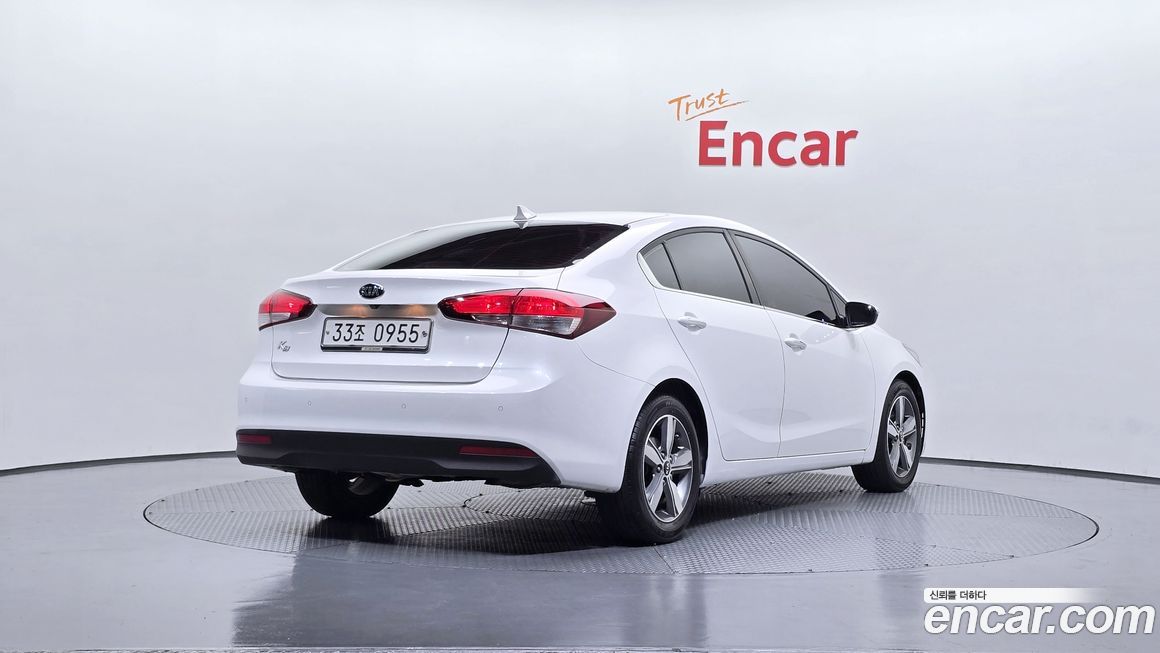 Kia K3 2016