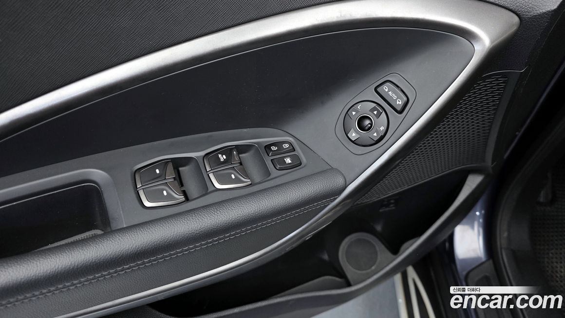 Hyundai Santafe 2016