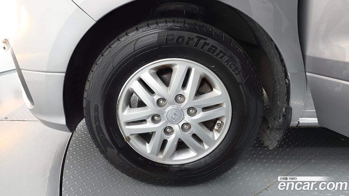 Hyundai Starex 2019