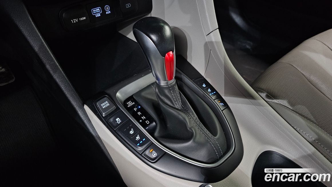 Hyundai Veloster 2018