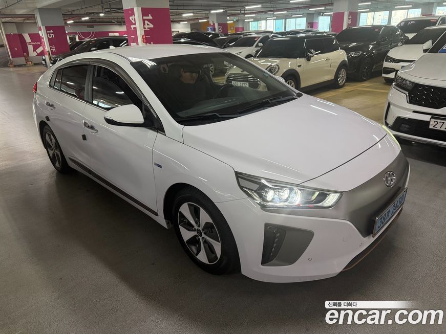 Hyundai Ioniq 2018