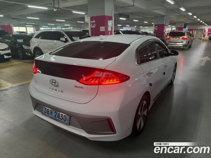 Hyundai Ioniq 2018