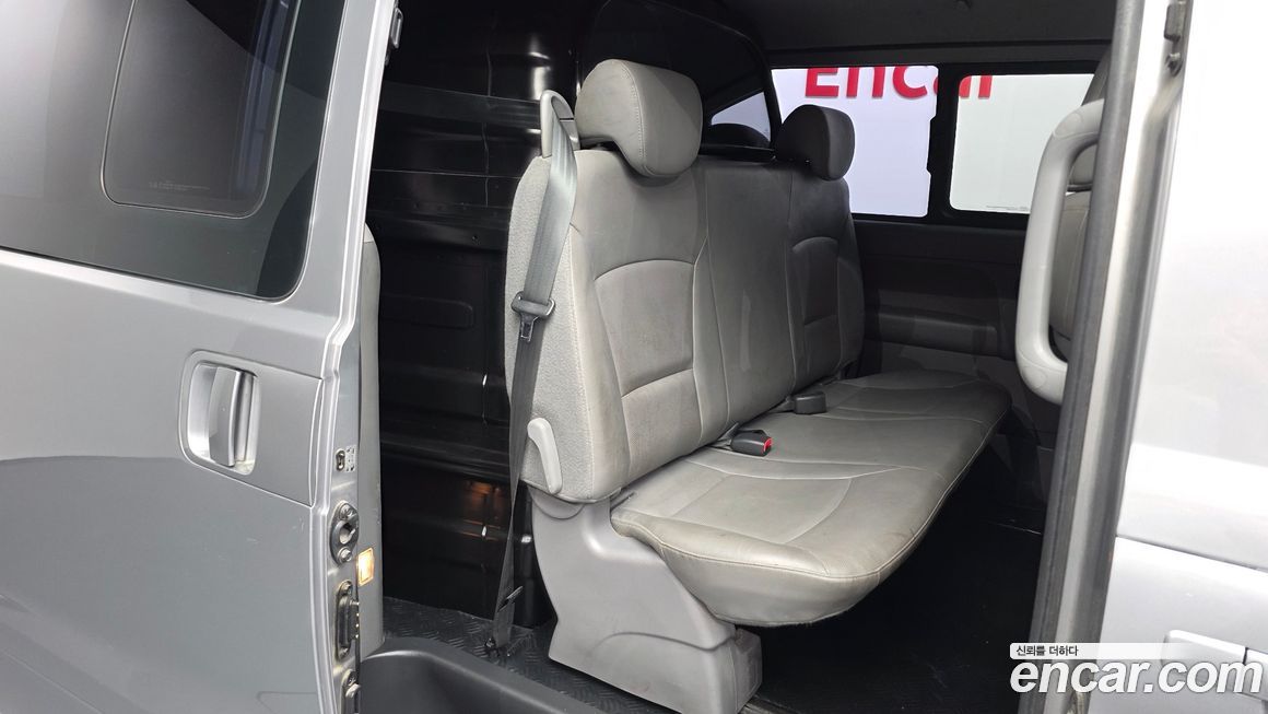 Hyundai Starex 2019