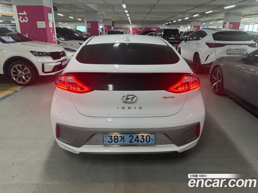 Hyundai Ioniq 2018