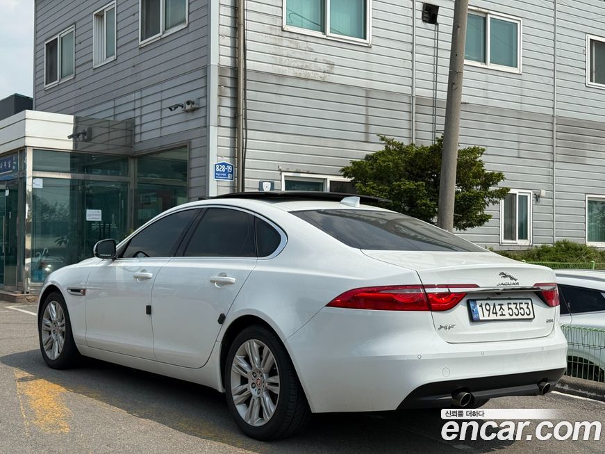 Jaguar XF 2018