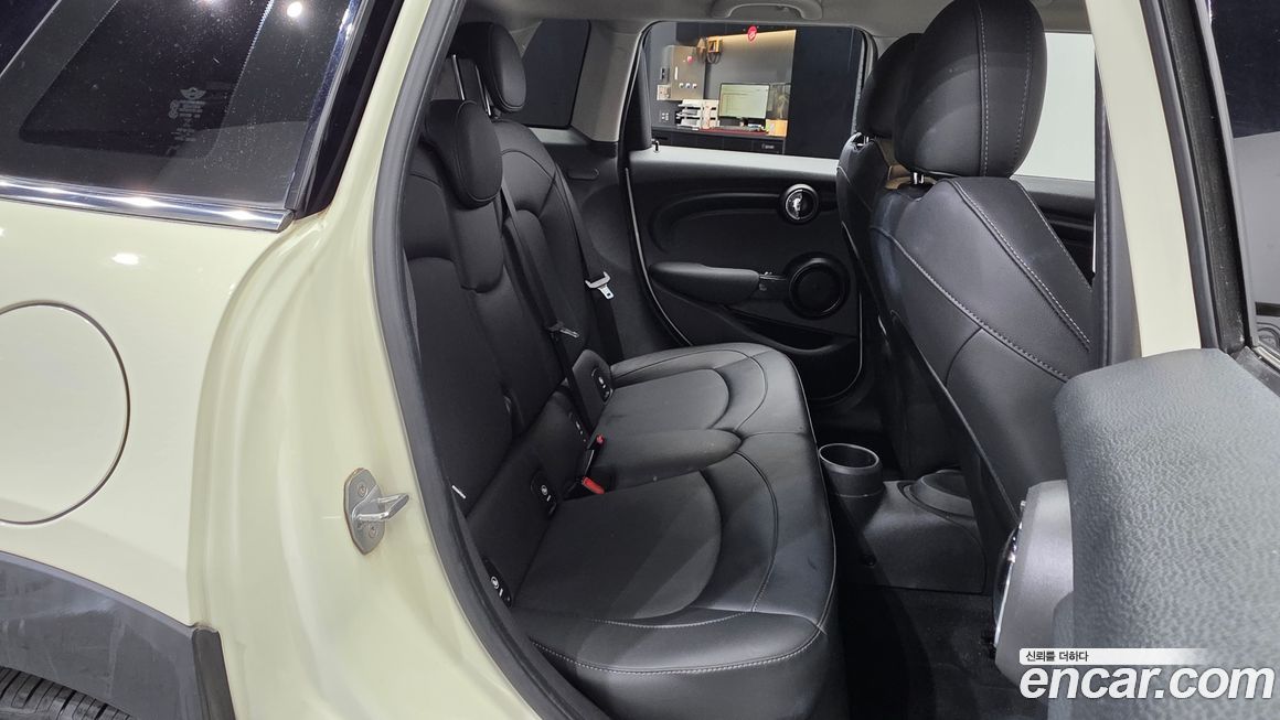 Mini Cooper 2019