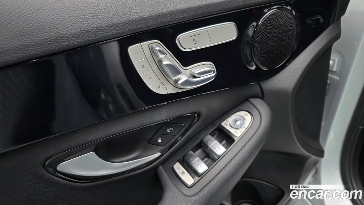 Mercedes-Benz C-Class 2017