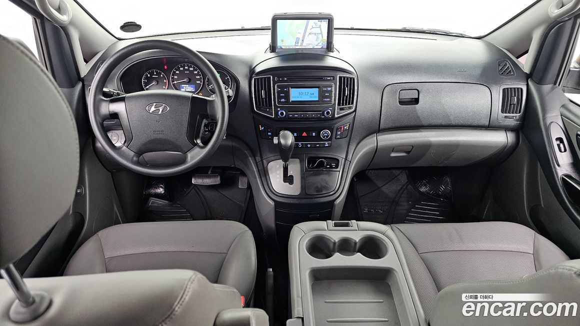 Hyundai Starex 2018