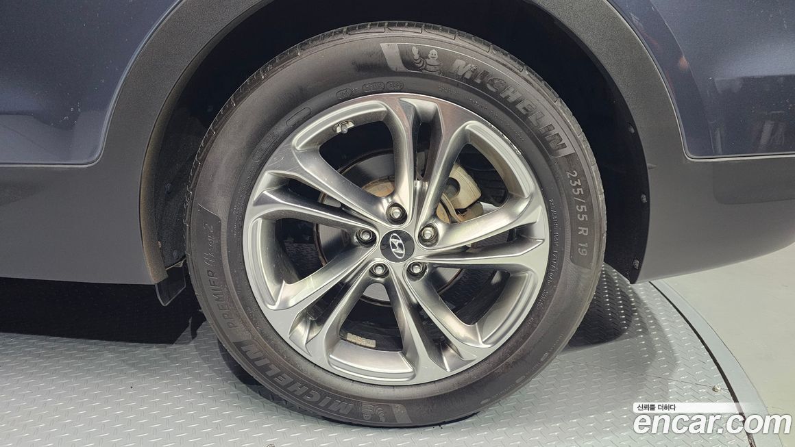 Hyundai Santafe 2016
