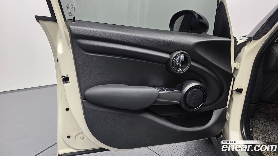Mini Cooper 2019
