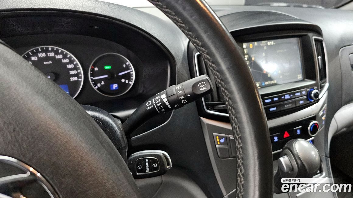 Hyundai Starex 2018