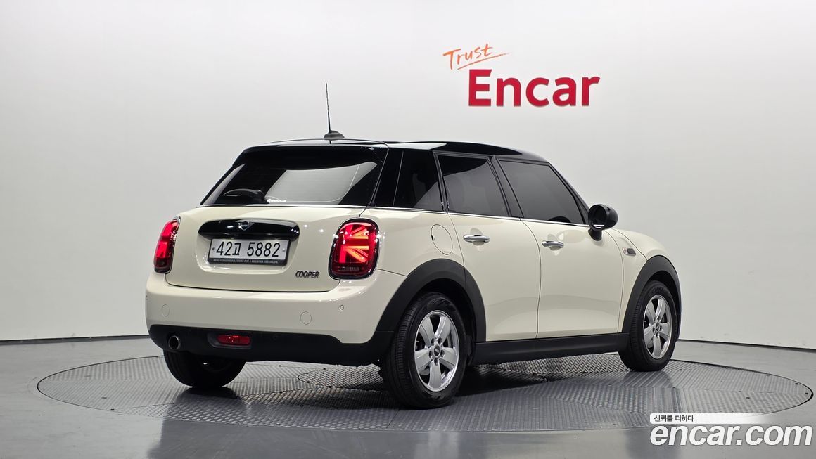 Mini Cooper 2019