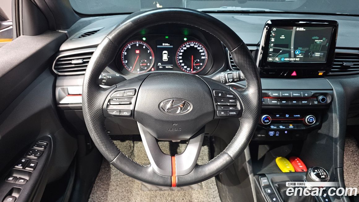 Hyundai Veloster 2018