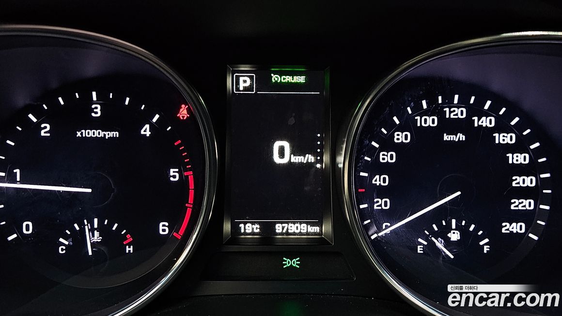 Hyundai Santafe 2016