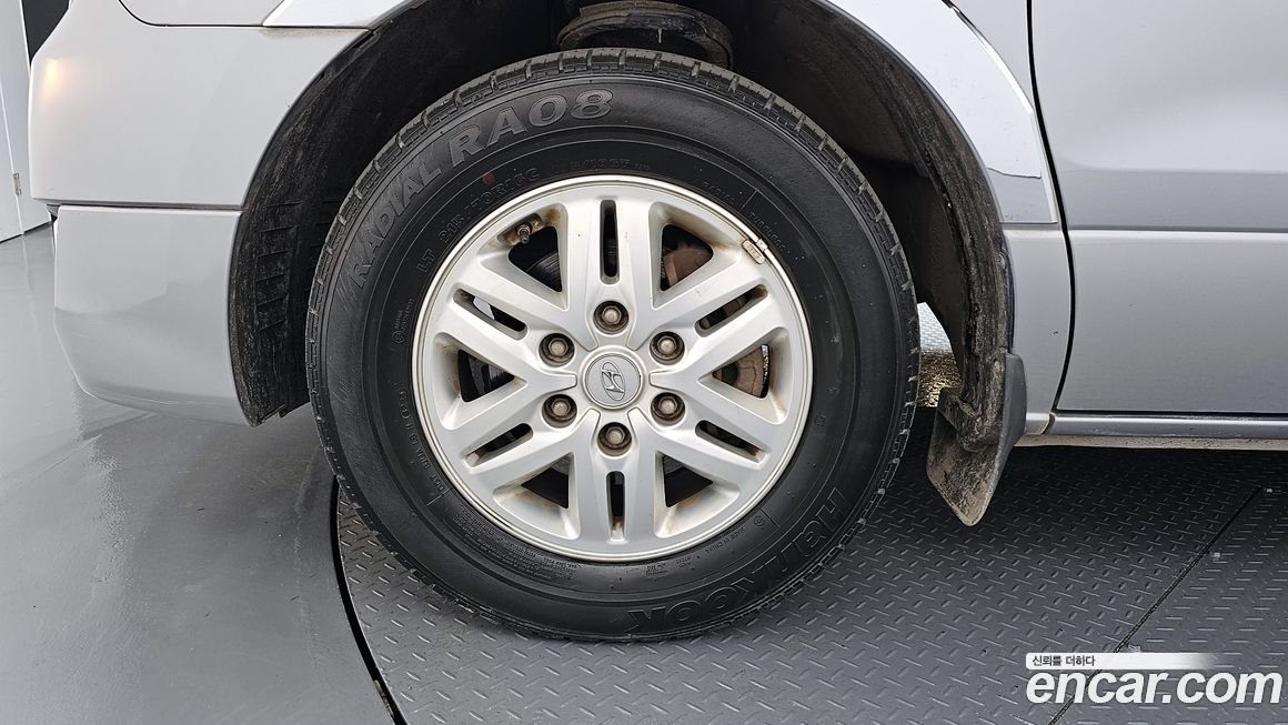 Hyundai Starex 2018