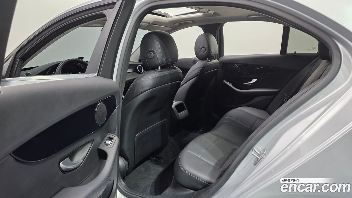 Mercedes-Benz C-Class 2017