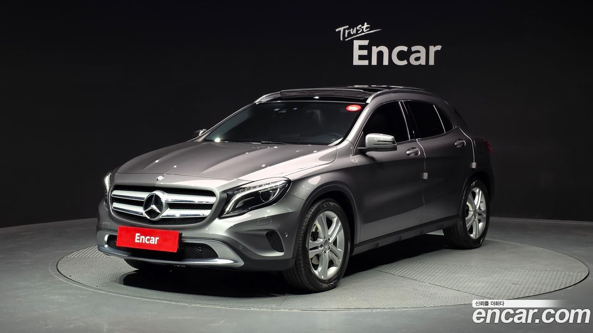 Mercedes-Benz GLA-Class 2016