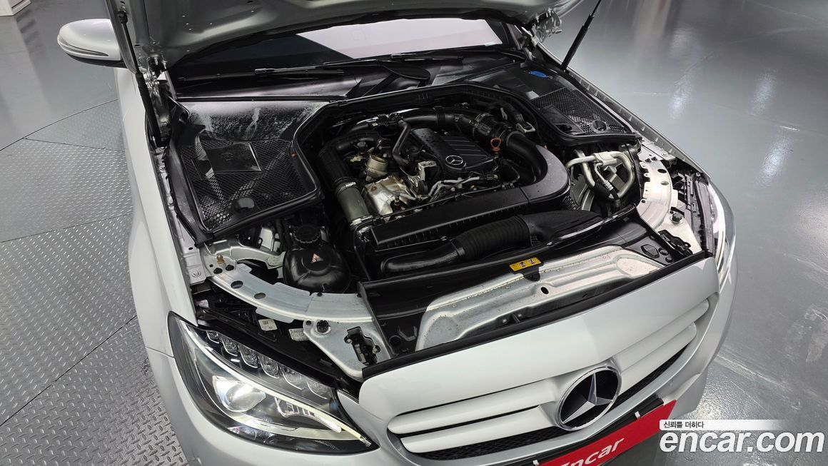Mercedes-Benz C-Class 2017