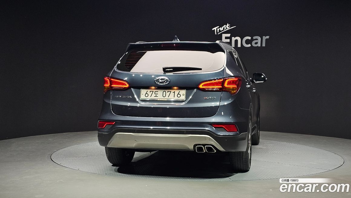 Hyundai Santafe 2016