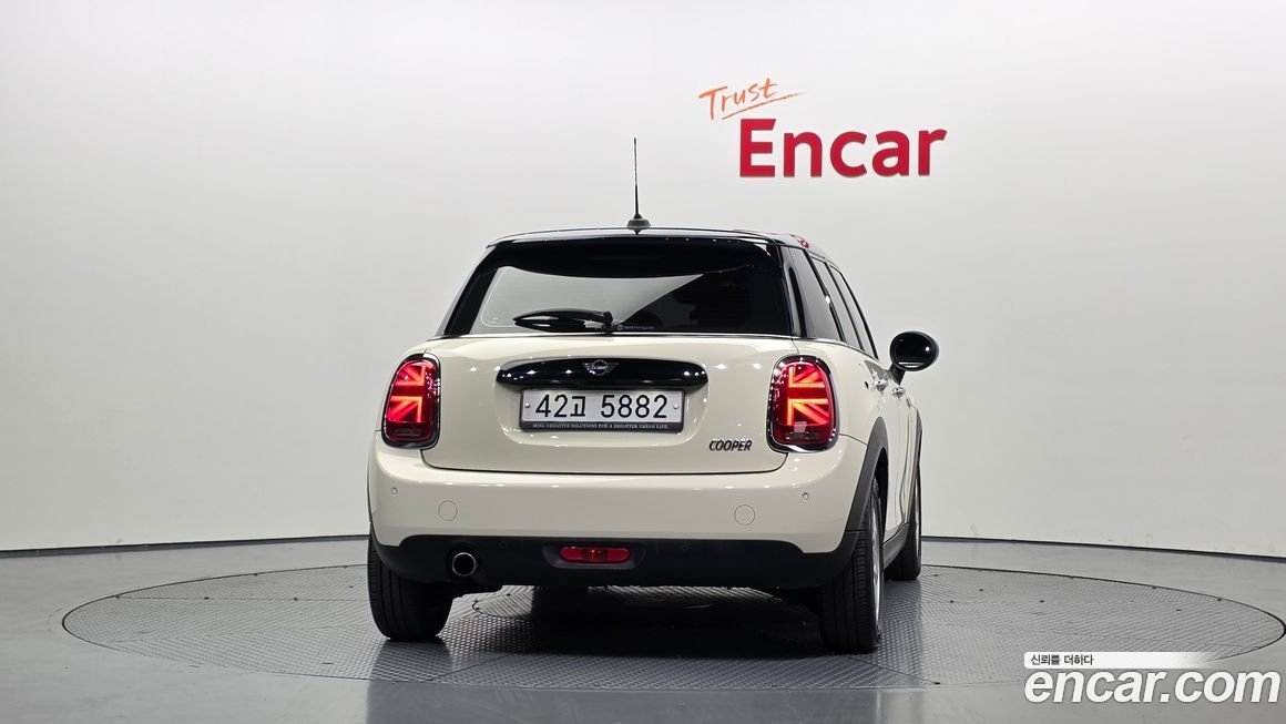 Mini Cooper 2019