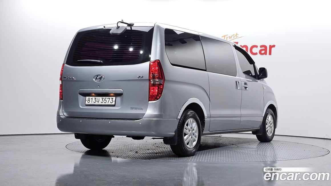 Hyundai Starex 2018
