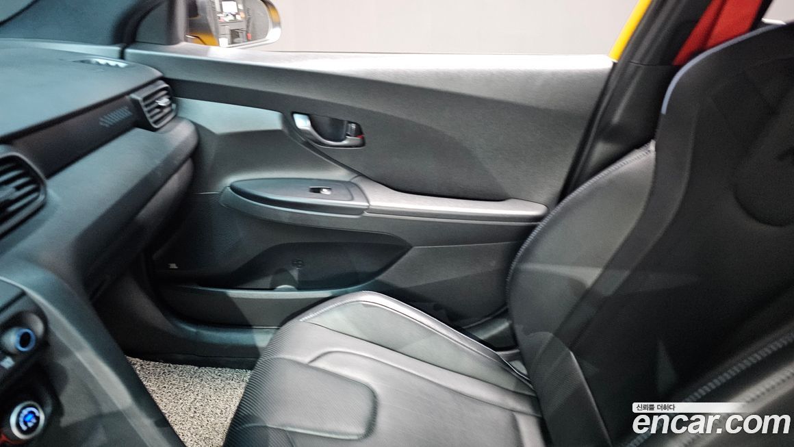 Hyundai Veloster 2018
