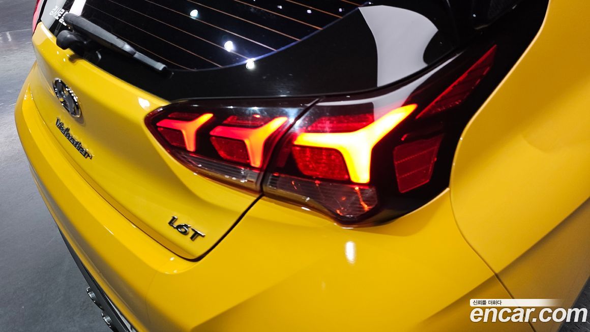 Hyundai Veloster 2018