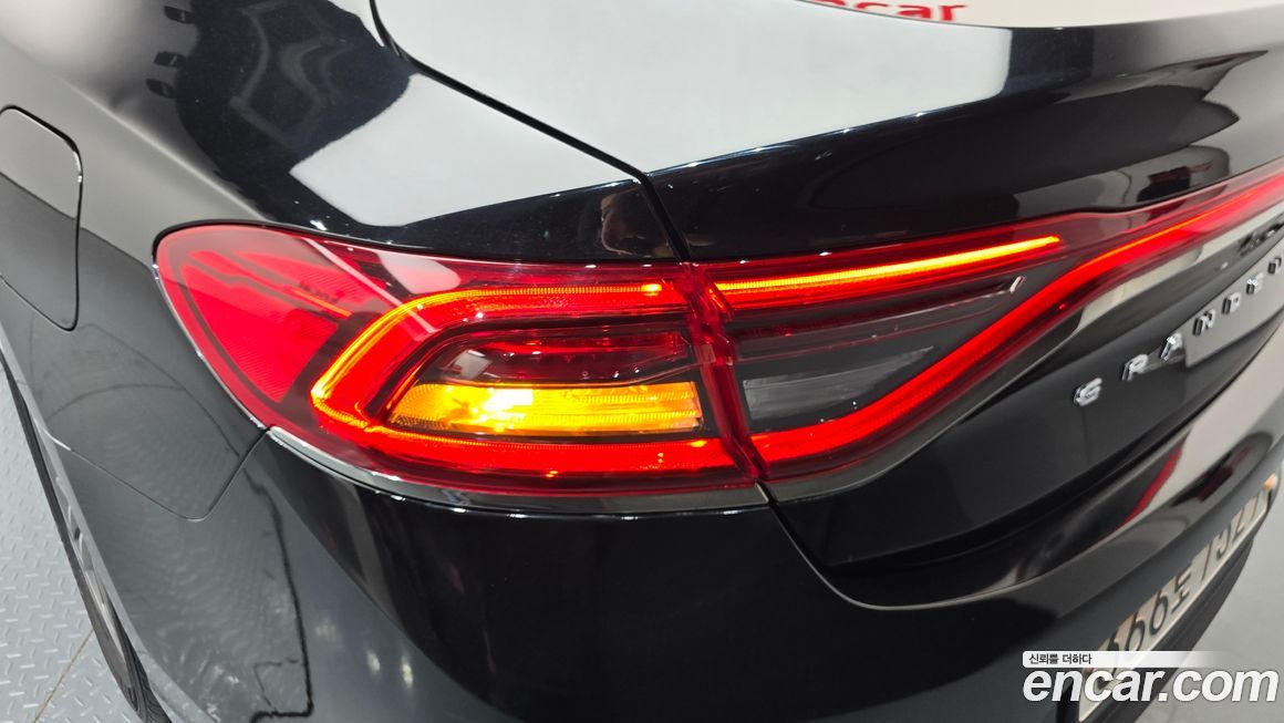 Hyundai Grandeur 2017