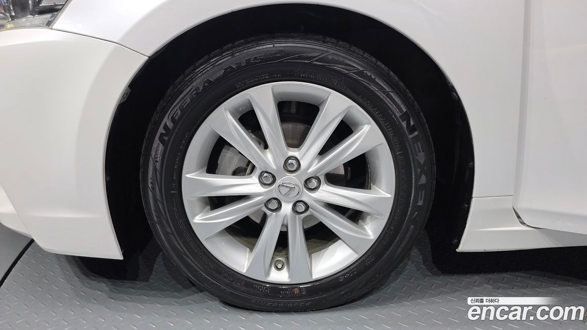 Lexus CT200h 2014