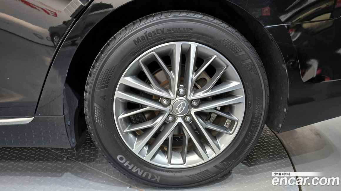 Hyundai Grandeur 2017