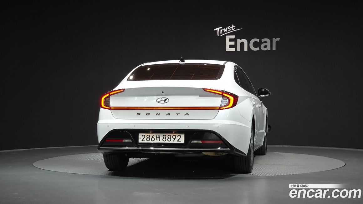 Hyundai Sonata 2022