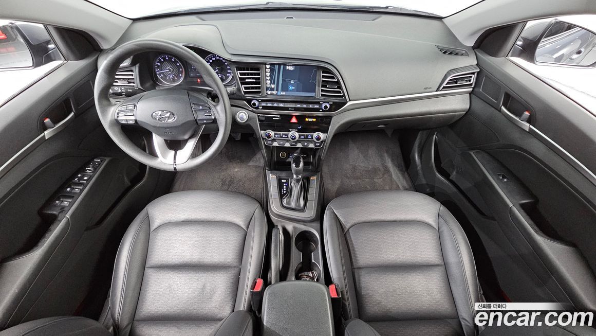 Hyundai AVANTE 2020