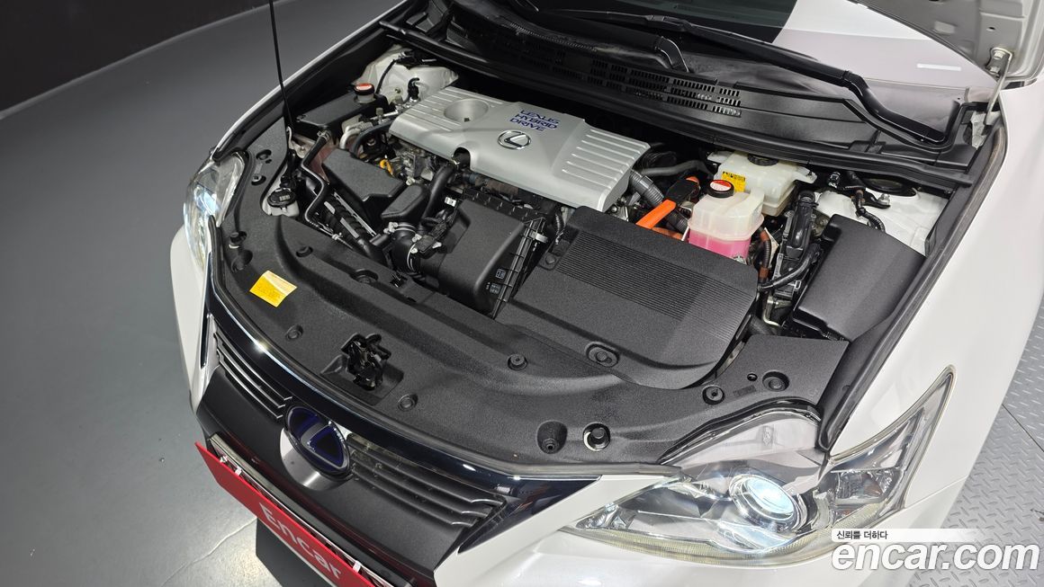 Lexus CT200h 2014