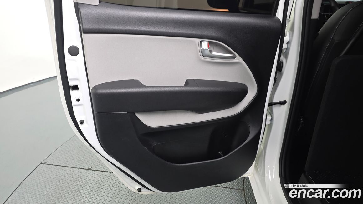 Kia RAY 2025