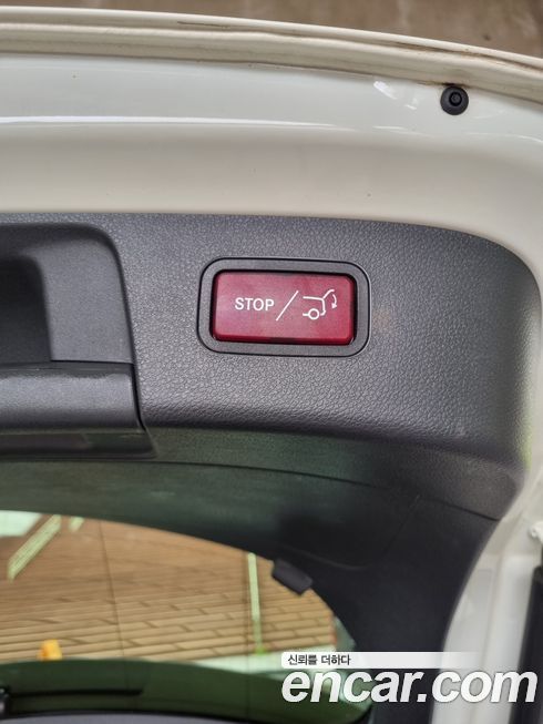 Mercedes-Benz GLA-Class 2016