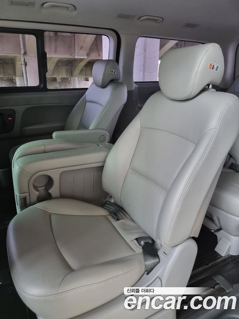 Hyundai Starex 2017