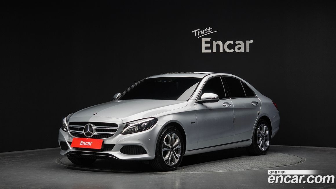 Mercedes-Benz C-Class 2018