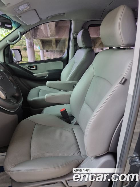 Hyundai Starex 2017