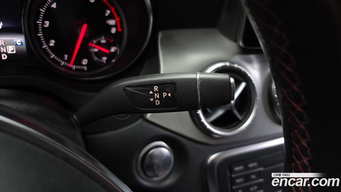 Mercedes-Benz CLA-Class 2017
