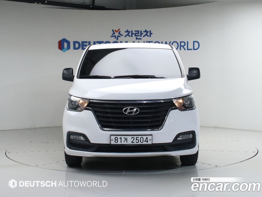 Hyundai Starex 2019