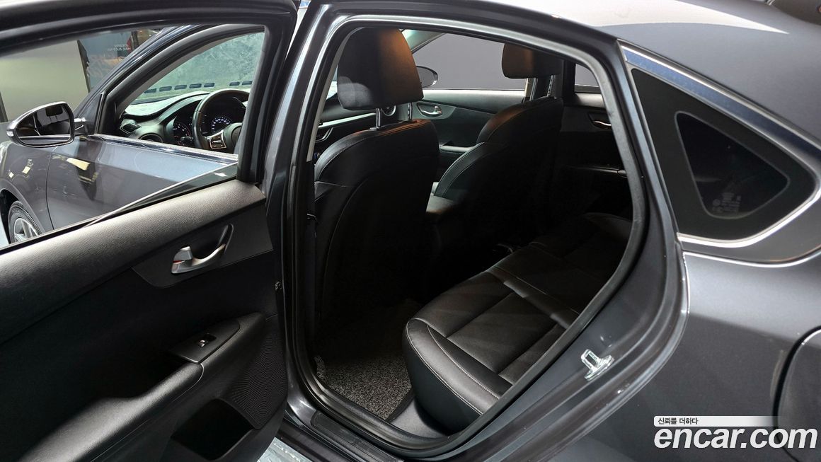 Kia K3 2021