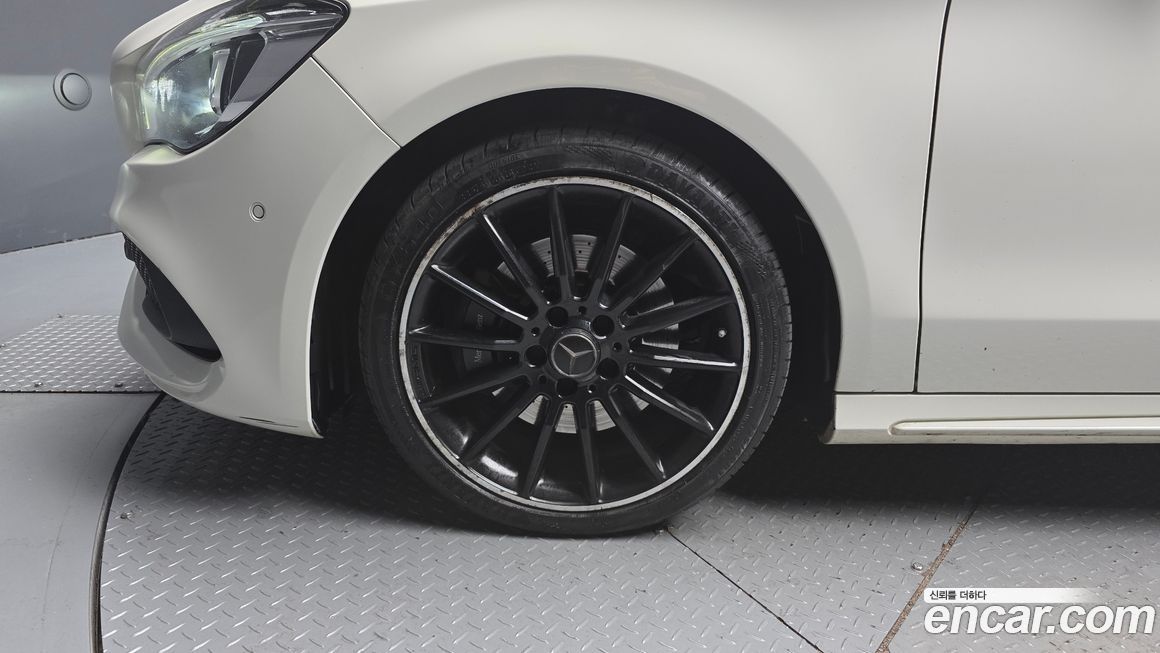 Mercedes-Benz CLA-Class 2017