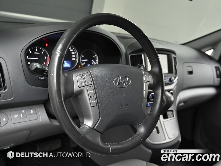 Hyundai Starex 2019