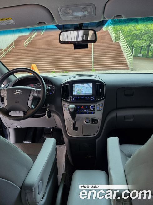 Hyundai Starex 2017