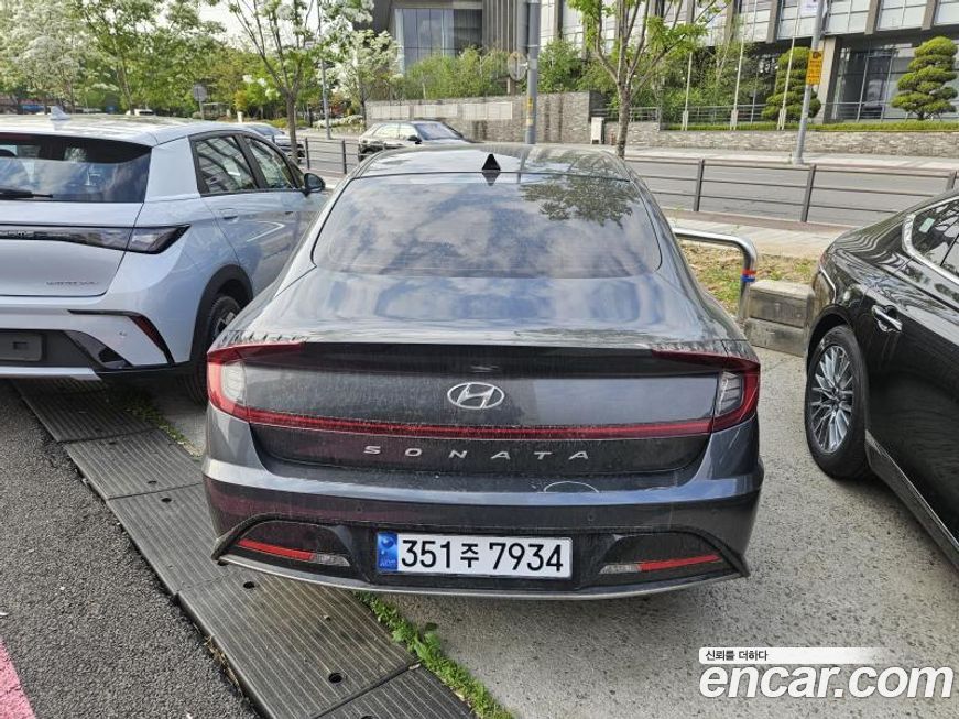 Hyundai Sonata 2022