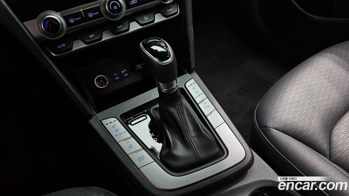 Hyundai AVANTE 2019