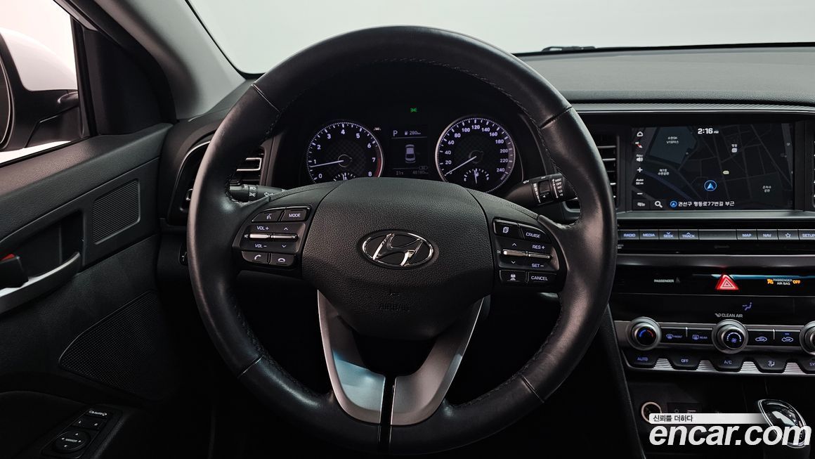 Hyundai AVANTE 2019
