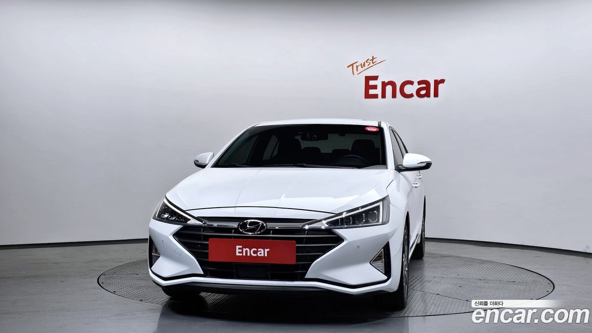 Hyundai AVANTE 2019