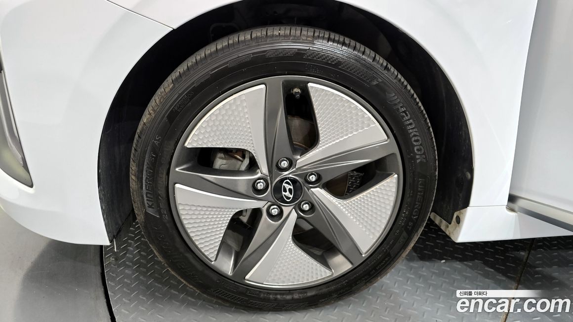 Hyundai Ioniq 2020