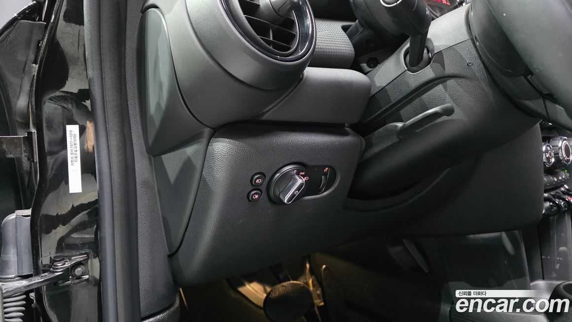 Mini Cooper 2019